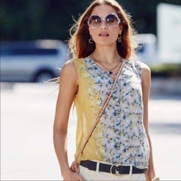 CAbi Sheer Floral Button Front Style 5221 Small - Picture 1 of 11